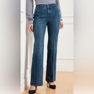 TALBOTS Flare Leg Pintuck Jeans Lapis Wash High Waist Stretch Note Hemmed